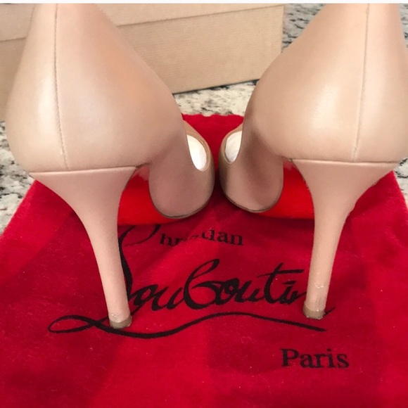 💯authentic Christian louboutin Apostrophy pump - Picture 7 of 7